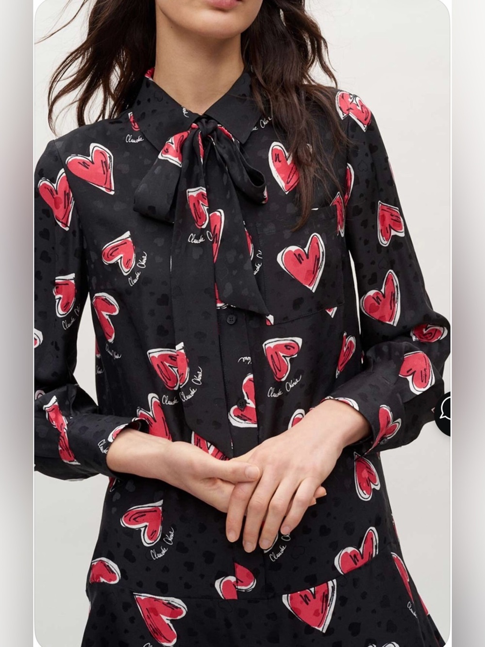 "Wear your heart on your sleeve, with this stunning Claudie Pierlot piece!" - Picture 3 of 10